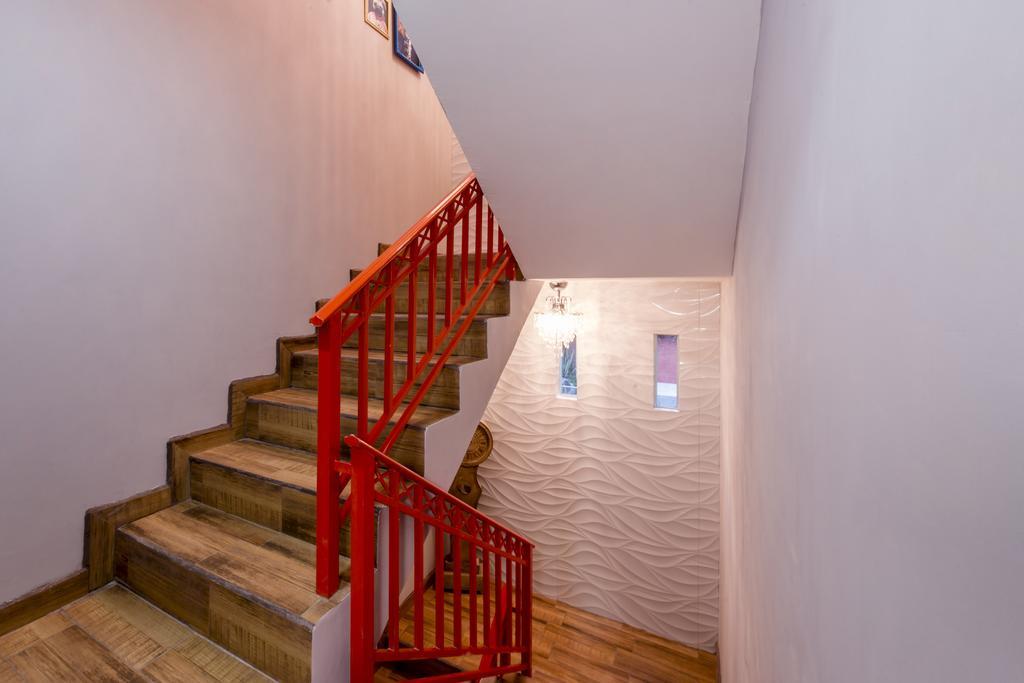 Once21 Apartment Гвадалахара Екстер'єр фото